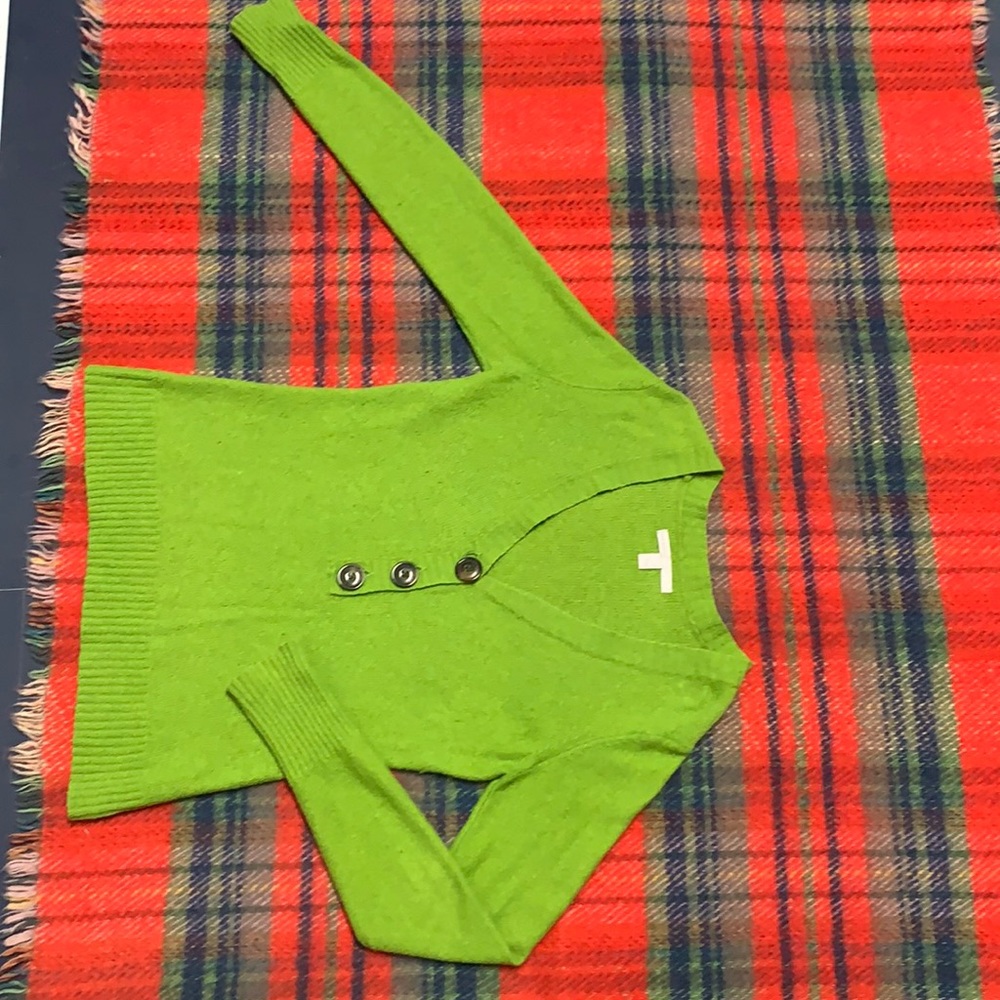 Old Navy Green Sweater